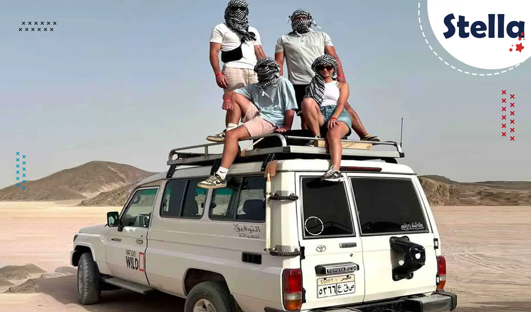 4x4 jeep on a desert trail near the Red Sea mountains in Hurghada